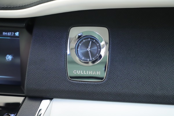 New 2019 Rolls-Royce Cullinan for sale Sold at Alfa Romeo of Westport in Westport CT 06880 22