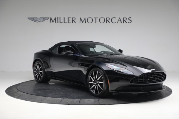 Used 2020 Aston Martin DB11 Volante for sale $155,900 at Alfa Romeo of Westport in Westport CT 06880 18