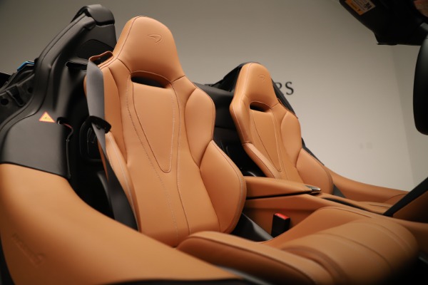 New 2020 McLaren 720S SPIDER Convertible for sale Sold at Alfa Romeo of Westport in Westport CT 06880 23