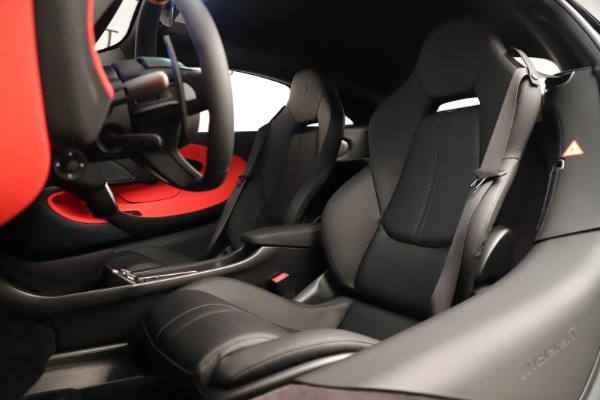 Used 2019 McLaren 600LT Luxury for sale Sold at Alfa Romeo of Westport in Westport CT 06880 22