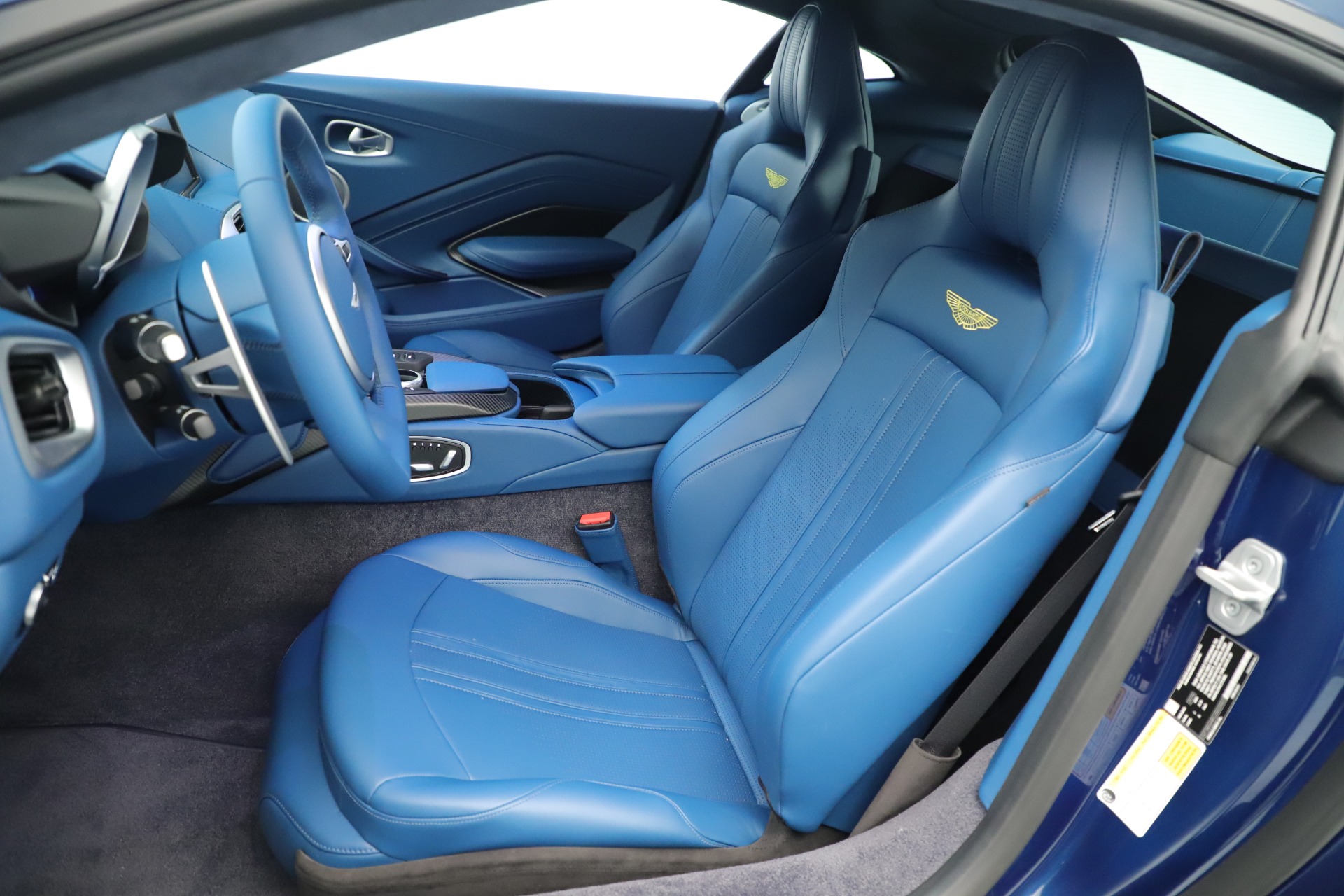 Pre Owned 2020 Aston Martin Vantage Coupe For Sale 159 990