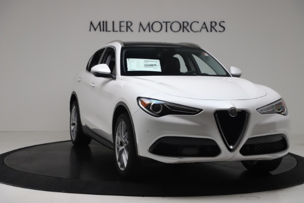 New 2019 Alfa Romeo Stelvio Ti Lusso Q4 for sale Sold at Alfa Romeo of Westport in Westport CT 06880 11