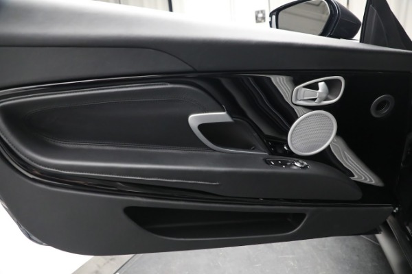 Used 2019 Aston Martin DB11 Volante for sale $145,900 at Alfa Romeo of Westport in Westport CT 06880 23