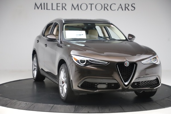 New 2019 Alfa Romeo Stelvio Ti Lusso Q4 for sale Sold at Alfa Romeo of Westport in Westport CT 06880 11