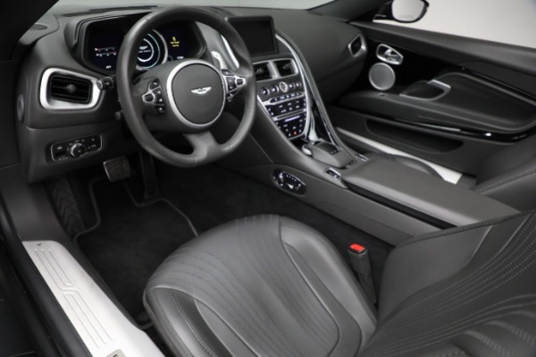 Used 2020 Aston Martin DB11 Volante for sale $159,900 at Alfa Romeo of Westport in Westport CT 06880 20