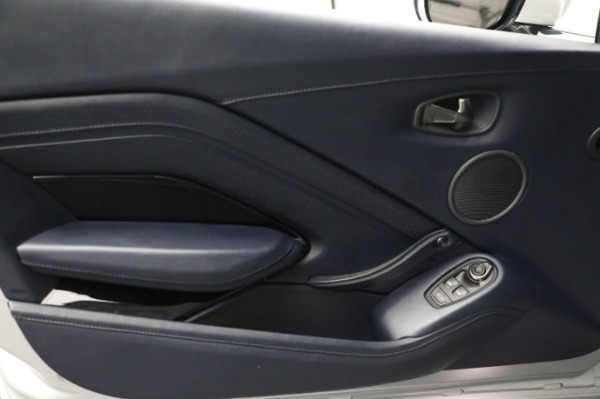 Used 2020 Aston Martin Vantage Coupe for sale Call for price at Alfa Romeo of Westport in Westport CT 06880 16