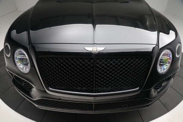 Used 2020 Bentley Bentayga V8 Design Series for sale $145,900 at Alfa Romeo of Westport in Westport CT 06880 13