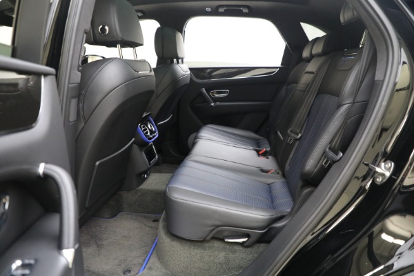 Used 2020 Bentley Bentayga V8 Design Series for sale $145,900 at Alfa Romeo of Westport in Westport CT 06880 24