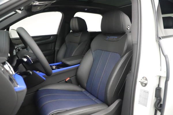 Used 2020 Bentley Bentayga V8 Design Edition for sale $179,900 at Alfa Romeo of Westport in Westport CT 06880 20