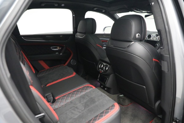 Used 2020 Bentley Bentayga Speed for sale $218,900 at Alfa Romeo of Westport in Westport CT 06880 27