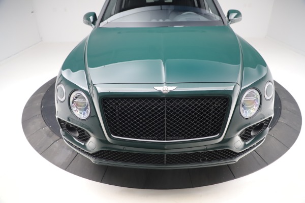 New 2020 Bentley Bentayga V8 Design Series for sale $223,015 at Alfa Romeo of Westport in Westport CT 06880 13