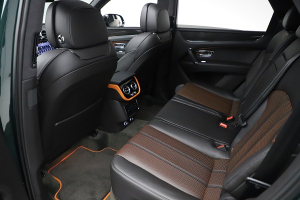 New 2020 Bentley Bentayga V8 Design Series for sale $223,015 at Alfa Romeo of Westport in Westport CT 06880 22
