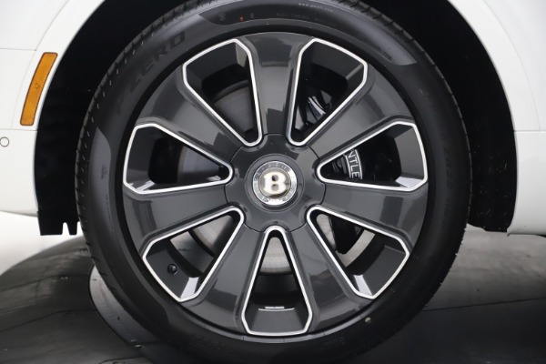 Used 2020 Bentley Bentayga V8 Design Series for sale Call for price at Alfa Romeo of Westport in Westport CT 06880 15