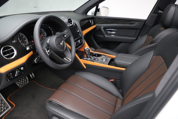 Used 2020 Bentley Bentayga V8 Design Series for sale Call for price at Alfa Romeo of Westport in Westport CT 06880 17