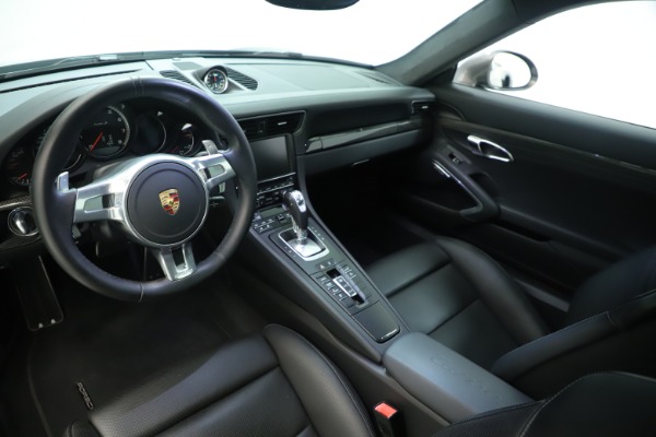 Used 2015 Porsche 911 Turbo S for sale Sold at Alfa Romeo of Westport in Westport CT 06880 14