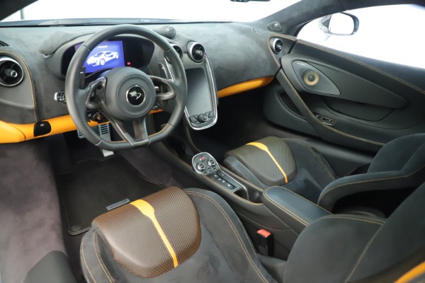 Used 2016 McLaren 570S Coupe for sale $151,900 at Alfa Romeo of Westport in Westport CT 06880 13