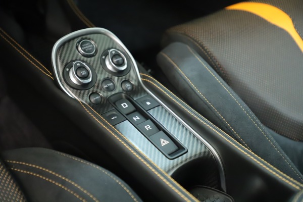 Used 2016 McLaren 570S Coupe for sale $151,900 at Alfa Romeo of Westport in Westport CT 06880 21