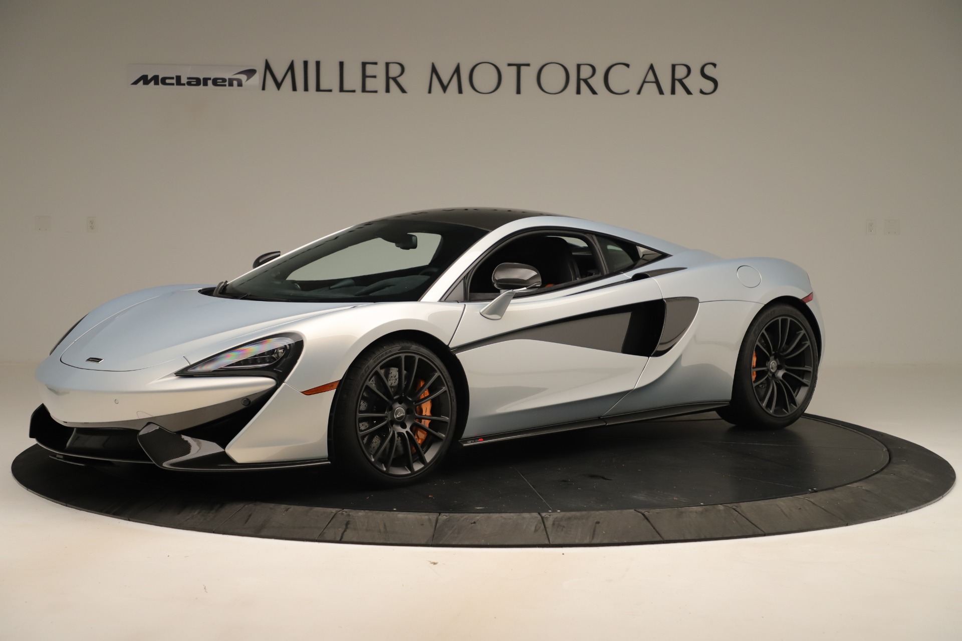 Used 2016 McLaren 570S Coupe for sale $151,900 at Alfa Romeo of Westport in Westport CT 06880 1