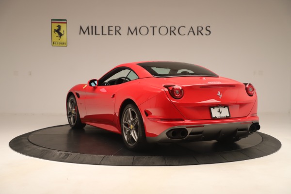 Used 2016 Ferrari California T for sale Sold at Alfa Romeo of Westport in Westport CT 06880 15