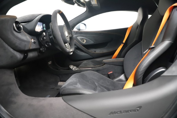 New 2019 McLaren 600LT Coupe for sale $311,619 at Alfa Romeo of Westport in Westport CT 06880 19