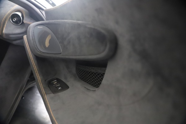 Used 2019 McLaren 600LT for sale $279,900 at Alfa Romeo of Westport in Westport CT 06880 25