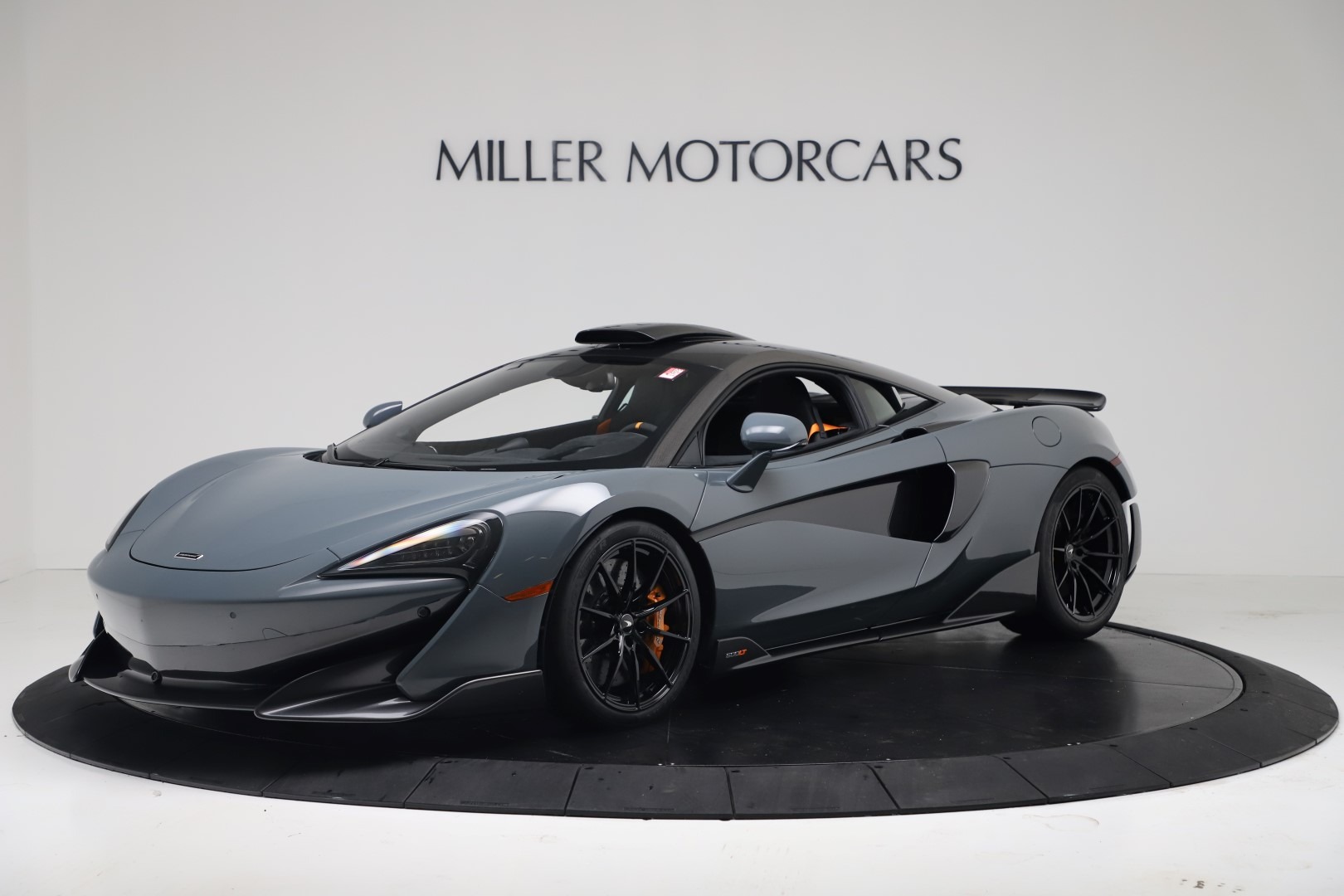 New 2019 McLaren 600LT Coupe for sale $311,619 at Alfa Romeo of Westport in Westport CT 06880 1