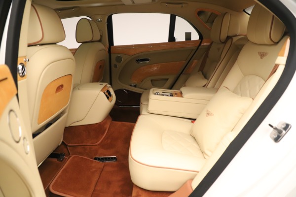 Used 2016 Bentley Mulsanne for sale Sold at Alfa Romeo of Westport in Westport CT 06880 22