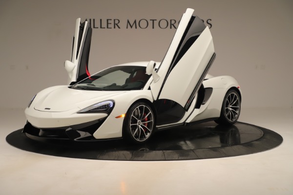 New 2020 McLaren 570S Coupe for sale $215,600 at Alfa Romeo of Westport in Westport CT 06880 13