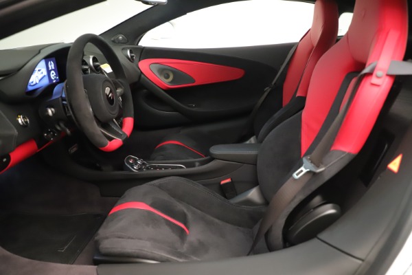 New 2020 McLaren 570S Coupe for sale $215,600 at Alfa Romeo of Westport in Westport CT 06880 17