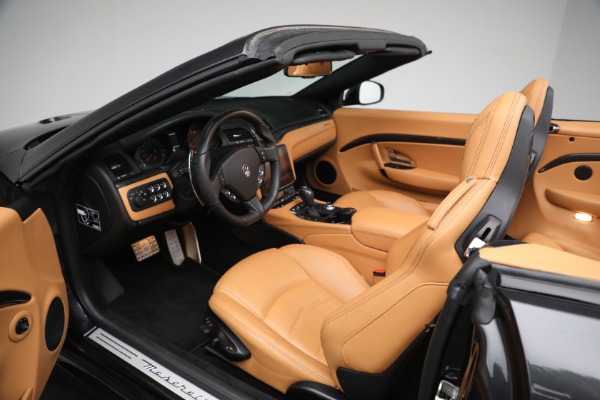 Used 2019 Maserati GranTurismo MC Convertible for sale $111,900 at Alfa Romeo of Westport in Westport CT 06880 25