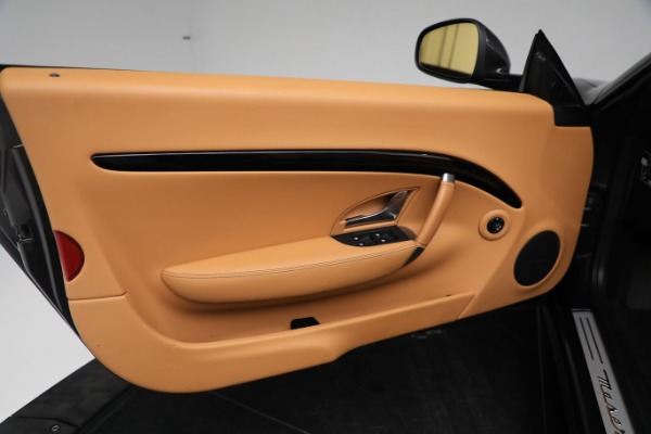 New 2019 Maserati GranTurismo Sport Convertible for sale $164,075 at Alfa Romeo of Westport in Westport CT 06880 25