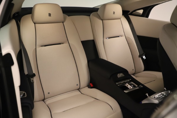 Used 2015 Rolls-Royce Wraith for sale Sold at Alfa Romeo of Westport in Westport CT 06880 17