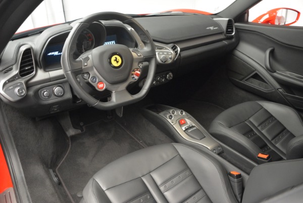 Used 2013 Ferrari 458 Italia for sale Sold at Alfa Romeo of Westport in Westport CT 06880 13