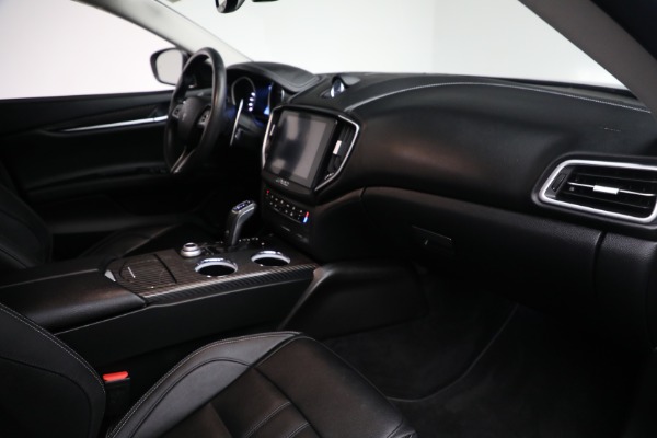 Used 2019 Maserati Ghibli S Q4 GranSport for sale $58,900 at Alfa Romeo of Westport in Westport CT 06880 22