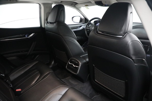 Used 2019 Maserati Ghibli S Q4 GranSport for sale $58,900 at Alfa Romeo of Westport in Westport CT 06880 23