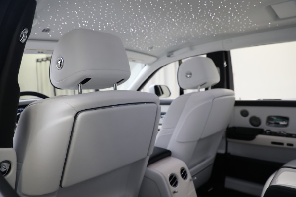 Used 2020 Rolls-Royce Phantom for sale Sold at Alfa Romeo of Westport in Westport CT 06880 18