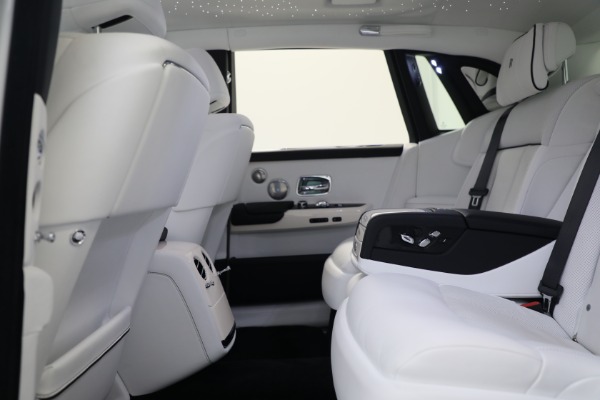 Used 2020 Rolls-Royce Phantom for sale $429,900 at Alfa Romeo of Westport in Westport CT 06880 19