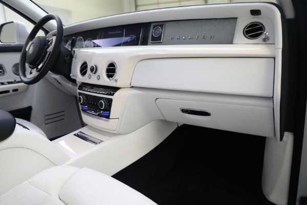 Used 2020 Rolls-Royce Phantom for sale $429,900 at Alfa Romeo of Westport in Westport CT 06880 22