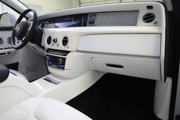 Used 2020 Rolls-Royce Phantom for sale Sold at Alfa Romeo of Westport in Westport CT 06880 22