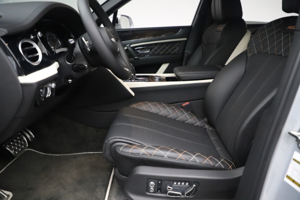 Used 2018 Bentley Bentayga Mulliner Edition for sale Sold at Alfa Romeo of Westport in Westport CT 06880 15