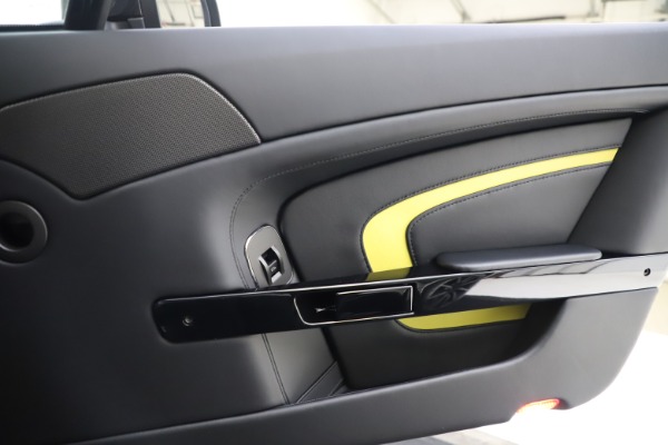 Used 2015 Aston Martin V12 Vantage S Coupe for sale $99,900 at Alfa Romeo of Westport in Westport CT 06880 16