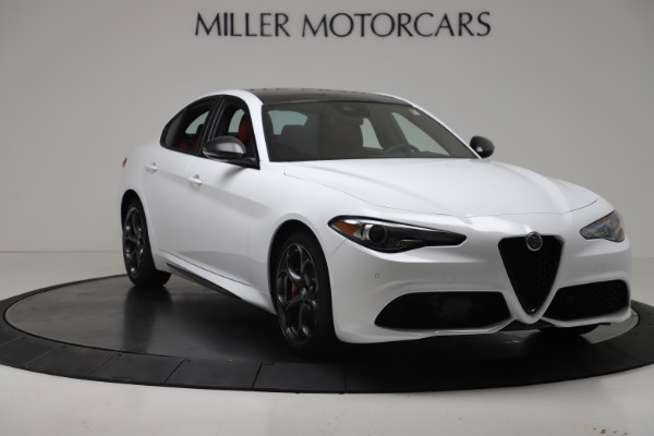 New 2019 Alfa Romeo Giulia Ti Sport Carbon Q4 for sale Sold at Alfa Romeo of Westport in Westport CT 06880 11