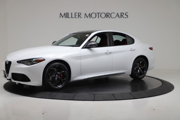 New 2019 Alfa Romeo Giulia Ti Sport Carbon Q4 for sale Sold at Alfa Romeo of Westport in Westport CT 06880 2