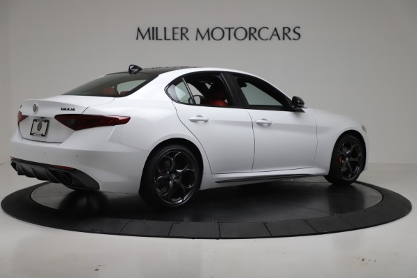 New 2019 Alfa Romeo Giulia Ti Sport Carbon Q4 for sale Sold at Alfa Romeo of Westport in Westport CT 06880 8