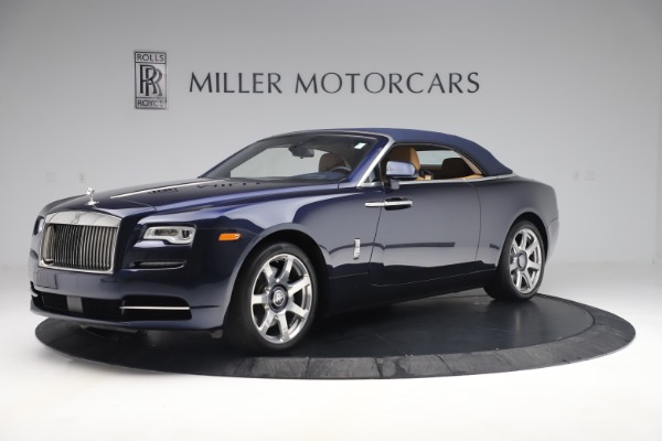 Used 2017 Rolls-Royce Dawn for sale Sold at Alfa Romeo of Westport in Westport CT 06880 13