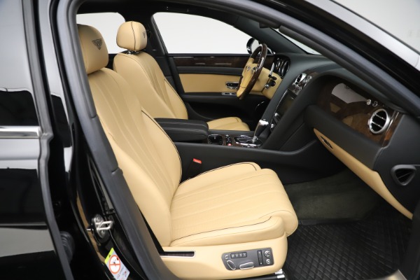 Used 2016 Bentley Flying Spur V8 for sale Sold at Alfa Romeo of Westport in Westport CT 06880 24