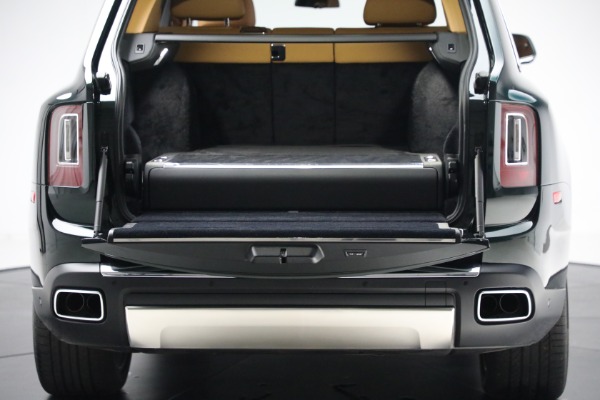 New 2020 Rolls-Royce Cullinan for sale $348,975 at Alfa Romeo of Westport in Westport CT 06880 18