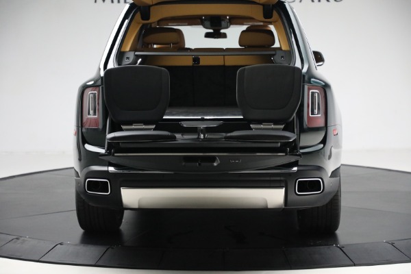 New 2020 Rolls-Royce Cullinan for sale $348,975 at Alfa Romeo of Westport in Westport CT 06880 20
