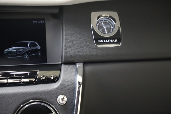 New 2020 Rolls-Royce Cullinan for sale Sold at Alfa Romeo of Westport in Westport CT 06880 26