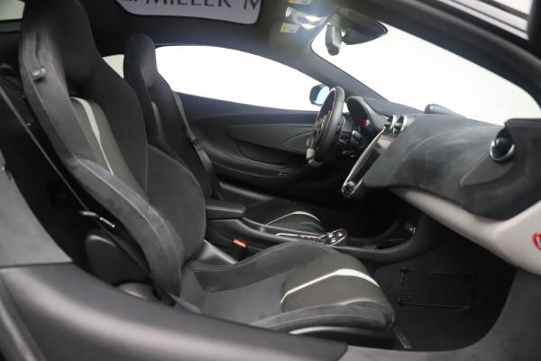 Used 2017 McLaren 570GT Coupe for sale $149,900 at Alfa Romeo of Westport in Westport CT 06880 20